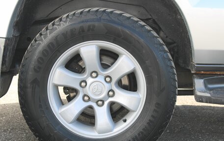 Toyota Land Cruiser Prado 120 рестайлинг, 2008 год, 2 650 000 рублей, 17 фотография