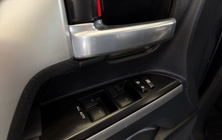 Toyota Land Cruiser 200, 2017 год, 6 650 000 рублей, 32 фотография