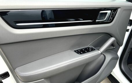 Porsche Cayenne III, 2021 год, 8 800 000 рублей, 18 фотография