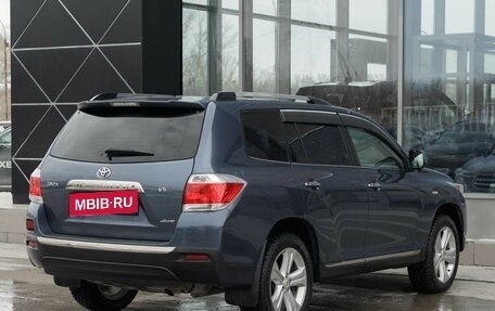 Toyota Highlander III, 2011 год, 2 150 000 рублей, 5 фотография