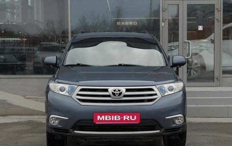 Toyota Highlander III, 2011 год, 2 150 000 рублей, 2 фотография