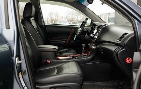 Toyota Highlander III, 2011 год, 2 150 000 рублей, 22 фотография