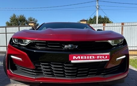 Chevrolet Camaro VI, 2021 год, 5 235 000 рублей, 2 фотография