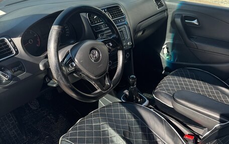 Volkswagen Polo VI (EU Market), 2017 год, 460 000 рублей, 7 фотография