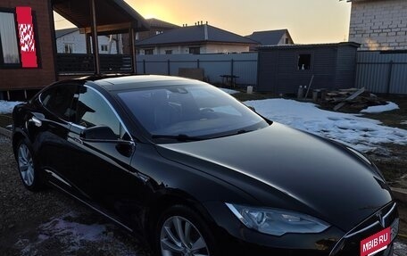 Tesla Model S I, 2015 год, 2 300 000 рублей, 4 фотография