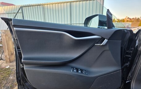 Tesla Model S I, 2015 год, 2 300 000 рублей, 10 фотография