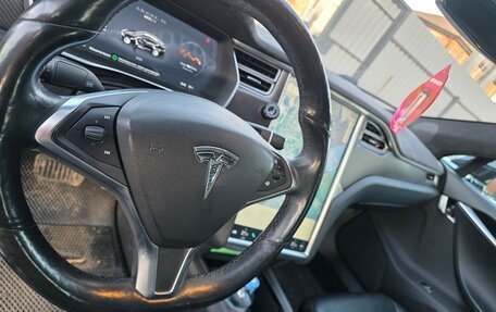 Tesla Model S I, 2015 год, 2 300 000 рублей, 8 фотография