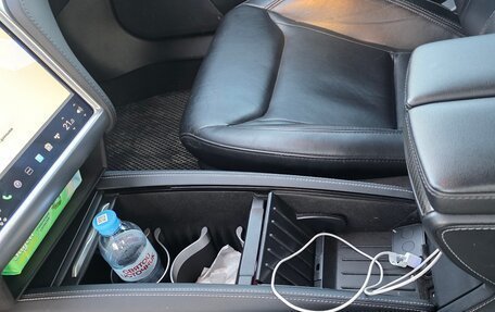 Tesla Model S I, 2015 год, 2 300 000 рублей, 11 фотография