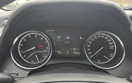 Toyota Camry, 2018 год, 2 900 000 рублей, 10 фотография