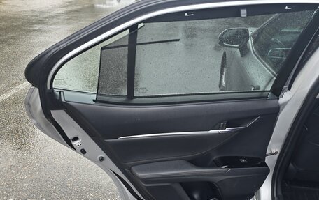 Toyota Camry, 2018 год, 2 900 000 рублей, 11 фотография