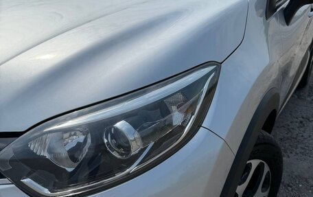 Renault Kaptur I рестайлинг, 2017 год, 1 450 000 рублей, 2 фотография