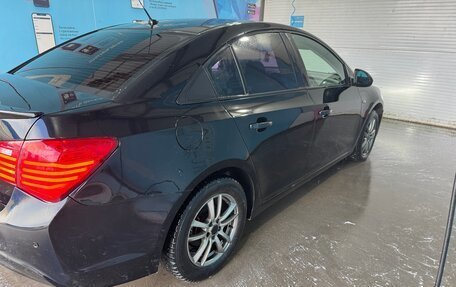 Chevrolet Cruze II, 2010 год, 400 000 рублей, 5 фотография