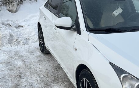 Chevrolet Cruze II, 2012 год, 660 000 рублей, 9 фотография