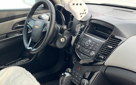 Chevrolet Cruze II, 2012 год, 660 000 рублей, 12 фотография