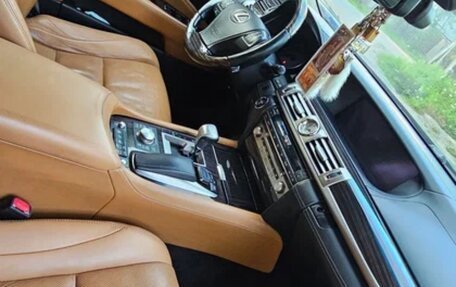 Lexus LS IV, 2015 год, 3 300 000 рублей, 10 фотография