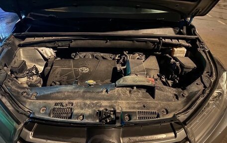 Toyota Highlander III, 2017 год, 3 140 000 рублей, 9 фотография