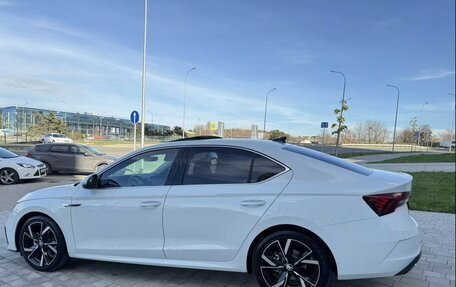 Skoda Octavia IV, 2023 год, 2 450 000 рублей, 12 фотография