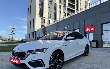 Skoda Octavia IV, 2023 год, 2 450 000 рублей, 15 фотография