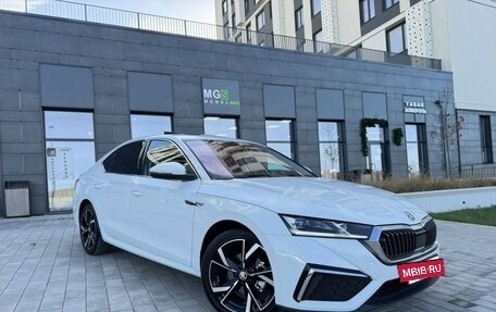 Skoda Octavia IV, 2023 год, 2 450 000 рублей, 16 фотография