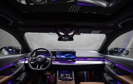 BMW 5 серия, 2025 год, 9 400 000 рублей, 9 фотография