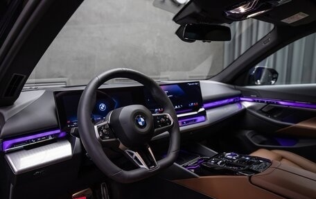 BMW 5 серия, 2025 год, 9 400 000 рублей, 8 фотография