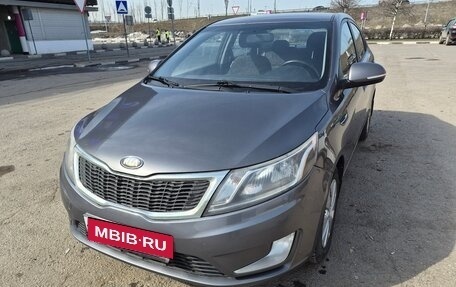 KIA Rio III рестайлинг, 2013 год, 810 000 рублей, 2 фотография