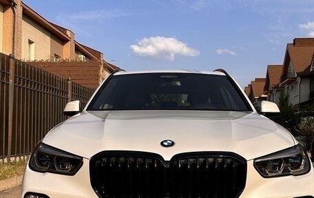 BMW X5, 2019 год, 6 500 000 рублей, 2 фотография