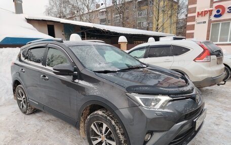 Toyota RAV4, 2016 год, 2 400 000 рублей, 2 фотография