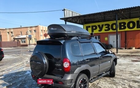 Chevrolet Niva I рестайлинг, 2011 год, 550 000 рублей, 4 фотография