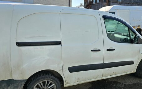 Citroen Berlingo II рестайлинг, 2017 год, 925 000 рублей, 2 фотография