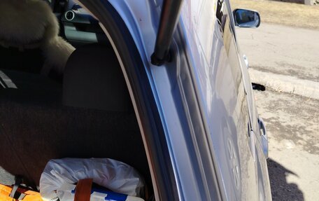 Mazda Demio III (DE), 2005 год, 515 000 рублей, 26 фотография