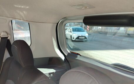 Mazda Demio III (DE), 2005 год, 515 000 рублей, 31 фотография