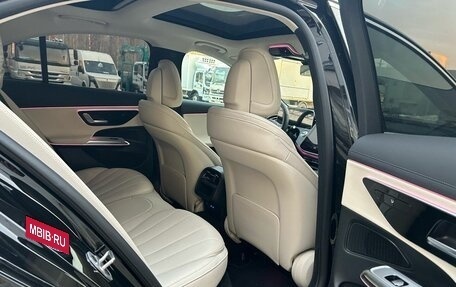 Mercedes-Benz E-Класс, 2025 год, 7 400 000 рублей, 18 фотография