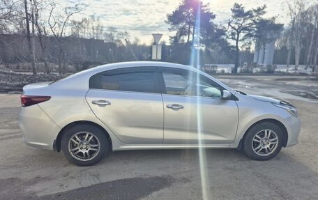 KIA Rio IV, 2017 год, 1 275 000 рублей, 3 фотография