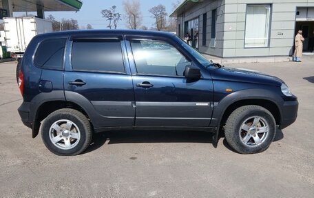 Chevrolet Niva I рестайлинг, 2016 год, 565 000 рублей, 3 фотография