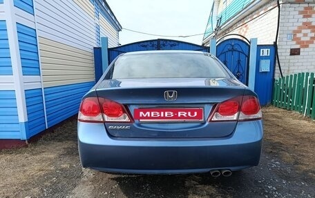 Honda Civic VIII, 2010 год, 700 000 рублей, 2 фотография