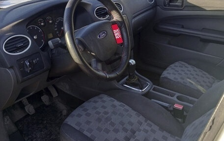 Ford Focus II рестайлинг, 2006 год, 390 000 рублей, 5 фотография