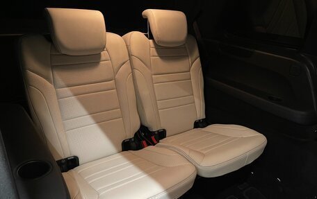 Mercedes-Benz GLS AMG, 2016 год, 6 500 000 рублей, 26 фотография