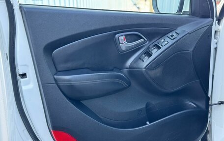 Hyundai ix35 I рестайлинг, 2014 год, 1 445 000 рублей, 10 фотография