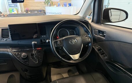 Toyota ISis I, 2014 год, 1 379 000 рублей, 15 фотография