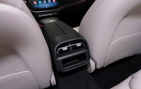 Mercedes-Benz E-Класс, 2025 год, 9 100 000 рублей, 15 фотография