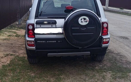 Land Rover Freelander II рестайлинг 2, 2003 год, 720 000 рублей, 20 фотография