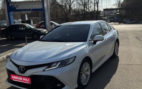 Toyota Camry, 2020 год, 3 100 000 рублей, 3 фотография