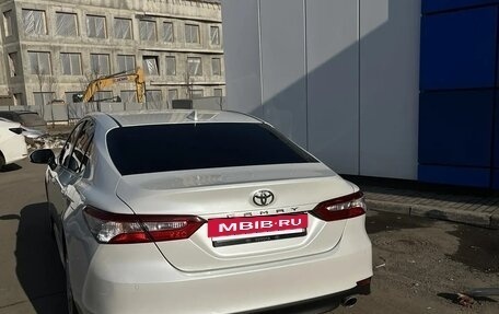 Toyota Camry, 2020 год, 3 100 000 рублей, 6 фотография