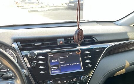 Toyota Camry, 2020 год, 3 100 000 рублей, 12 фотография