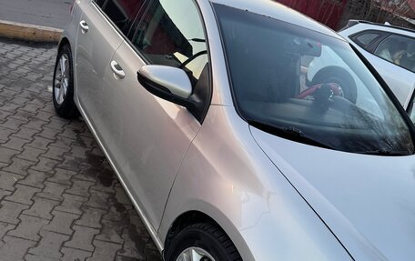 Volkswagen Golf VI, 2011 год, 800 000 рублей, 3 фотография