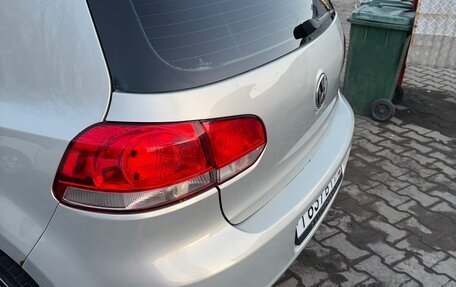 Volkswagen Golf VI, 2011 год, 800 000 рублей, 5 фотография