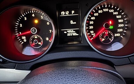 Volkswagen Golf VI, 2011 год, 800 000 рублей, 12 фотография