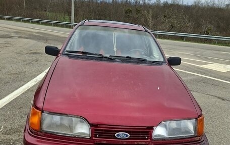 Ford Sierra I, 1992 год, 180 000 рублей, 2 фотография