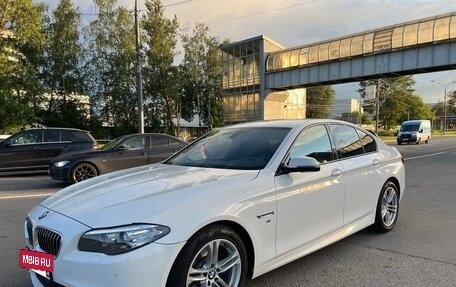 BMW 5 серия, 2016 год, 2 550 000 рублей, 10 фотография